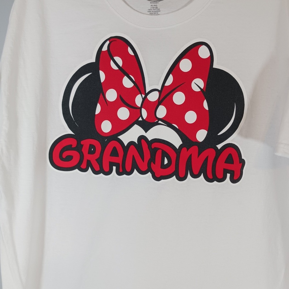 Disney Graphic Tee‎ Womens XL White Excellent Minnie Mouse Grandma Polka Dot Bow